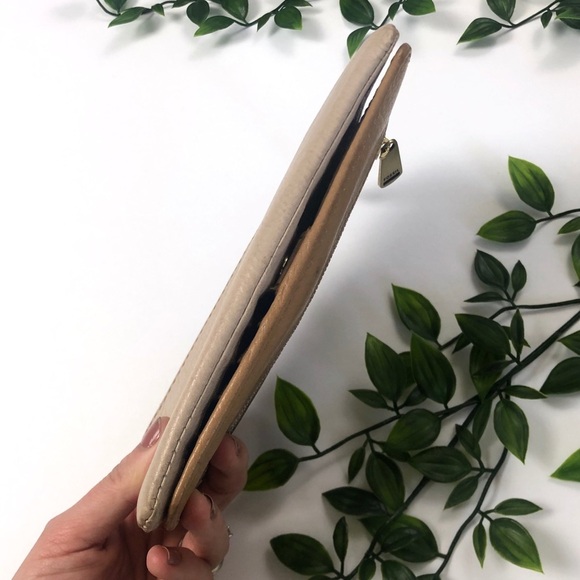 Fossil Preston Leather Colorblock Wallet - Picture 6 of 8